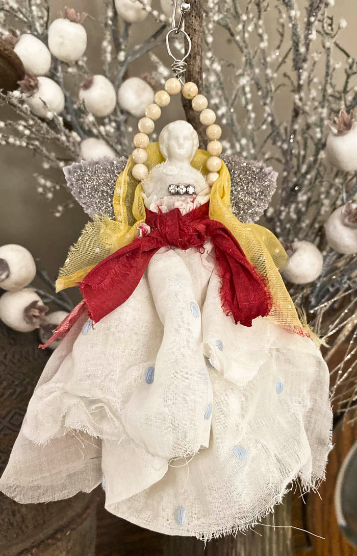 Online class; Christmas 2019 ornament... Angels among us